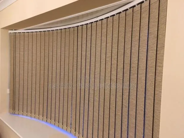 Kiwi Kiss Modern Design Vertical Curtain Blinds · Photo 1