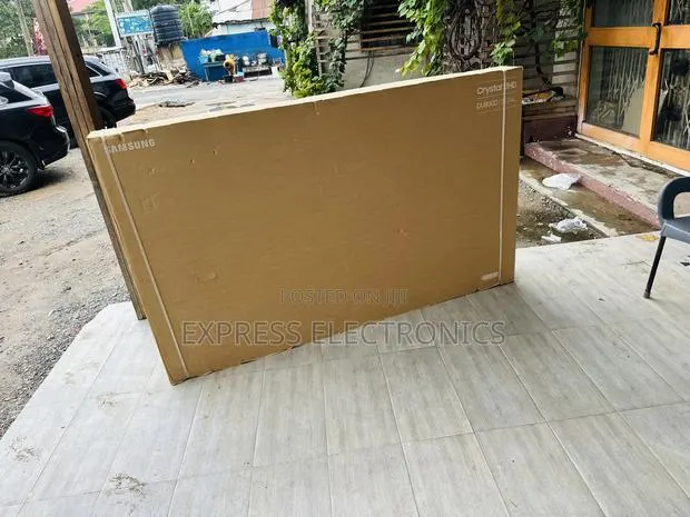 Place Your Order 85" Crystal Uhd Du8000 Tizen Os Smart Tv (2024) · Photo 1