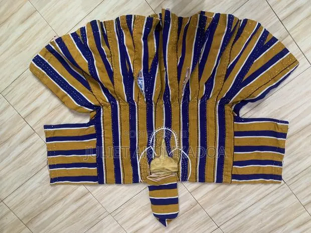 Northern Smocks · Photo 1