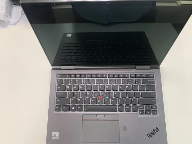 Laptop Lenovo ThinkPad X1 Yoga 16GB Intel Core i5 SSD 256GB · Photo 5