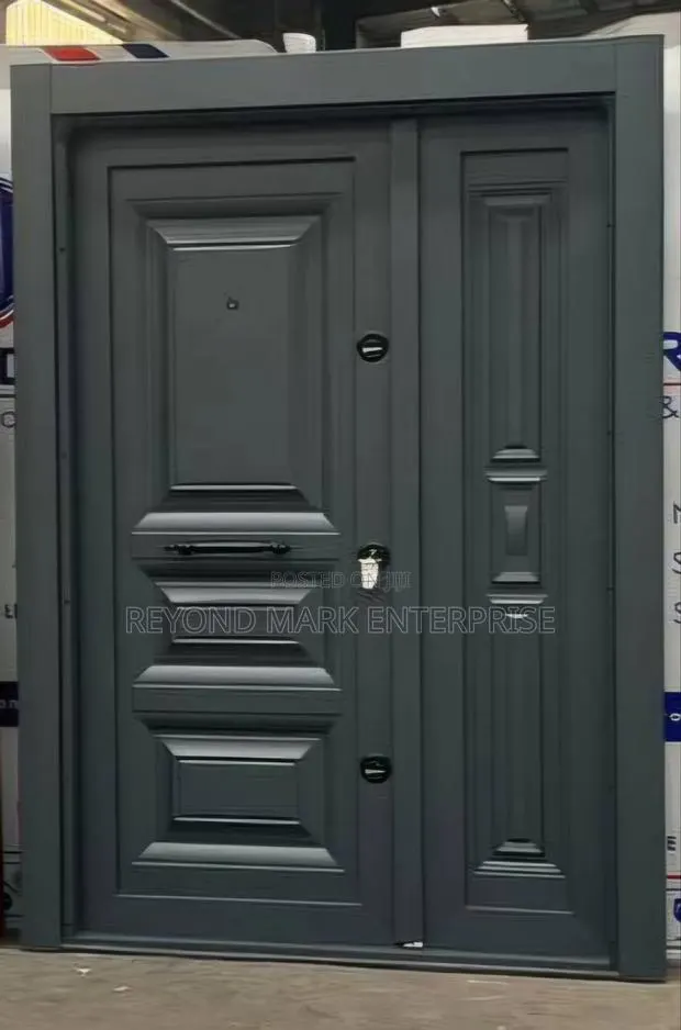 Triple Locks Security Door · Photo 1