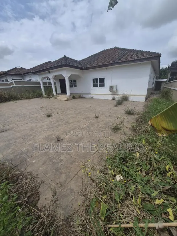 3bdrm House in Koans Estate, Amasaman for sale · Photo 1