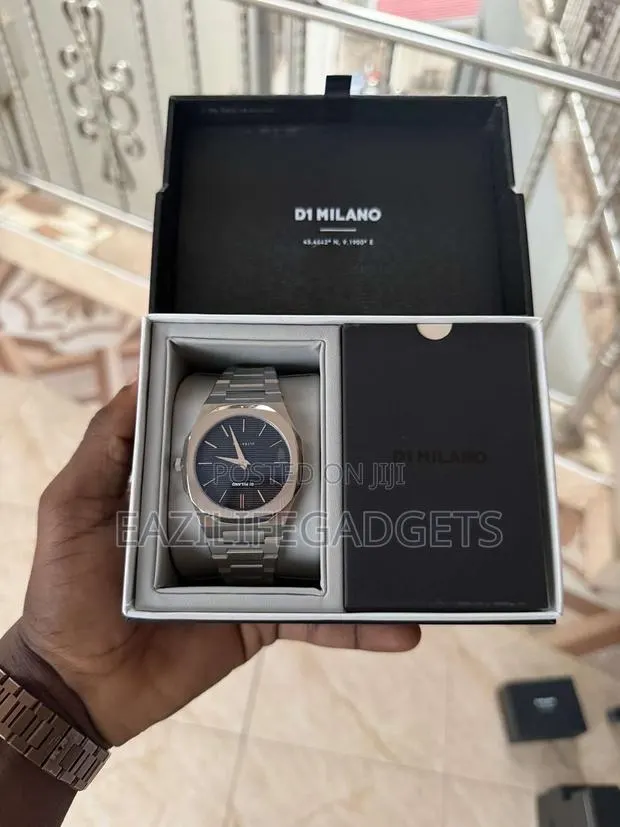 D1 Milano Ultra Thin Watch 41mm Case Size · Photo 4