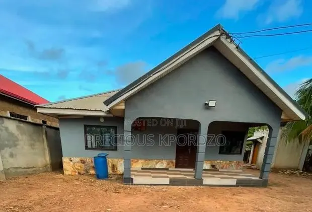 2bdrm House in Forster Home Last, Frafraha for rent · Photo 1