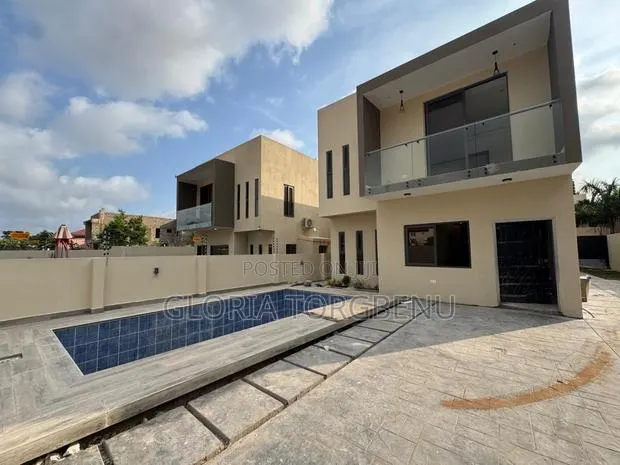 4bdrm House in Ashaley Botwe for sale · Photo 1