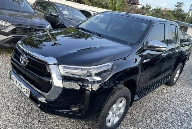 Toyota Hilux 2019 · Photo 1