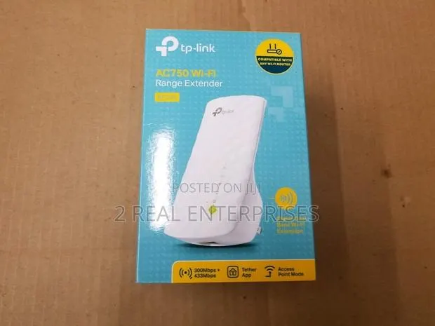 TP-Link RE200 AC750 Dual Band Wi-Fi Range Extender · Photo 1