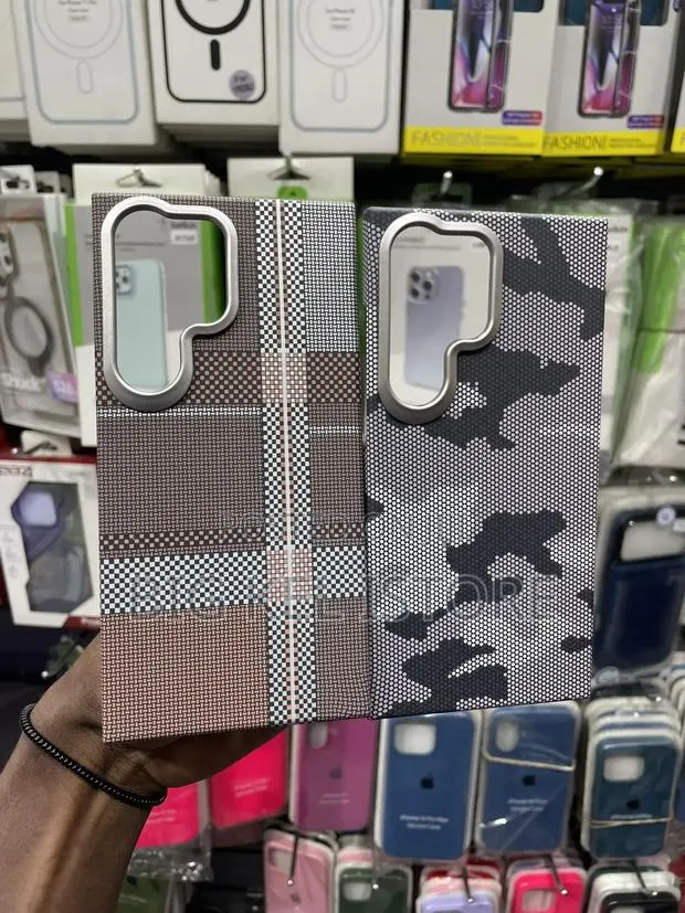 Carbon Stylish.
Premium Cases for Samsung Galaxy S24 Ultra S25 Ultra · Photo 1