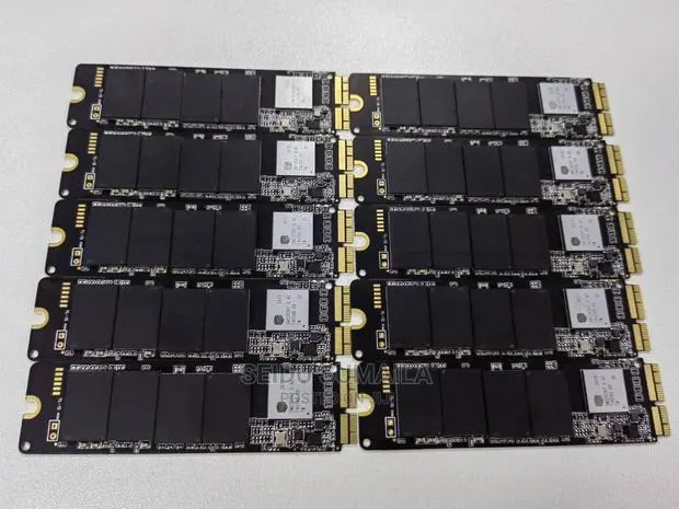 Mack Book (900a) SSD 256gig · Photo 1