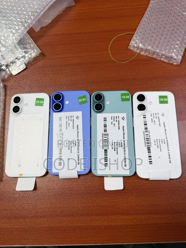 Apple iPhone 16 128 GB Blue · Photo 1