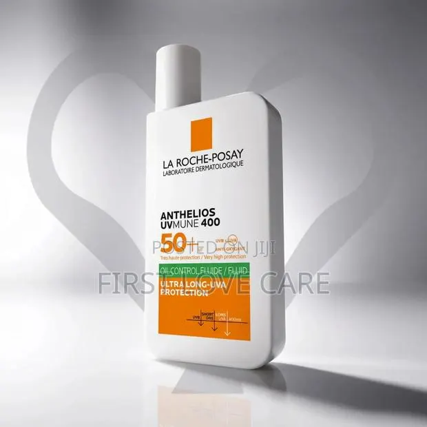 La Roche-Posay Anthelios UVMune 400 Fluid Oil Control SPF50+ 50ml · Photo 1