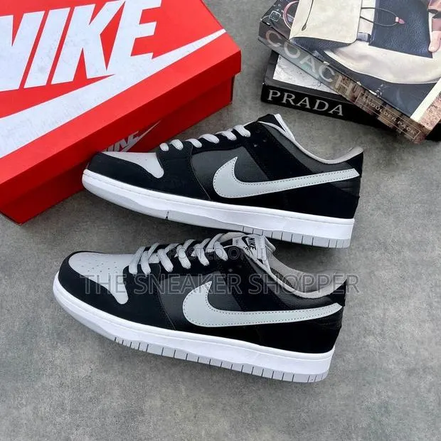 Nike Sb Dunk Low “J-Pack Shadow · Photo 1