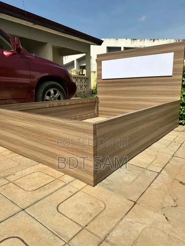 #NB12 Queen Size Bedframe · Photo 1
