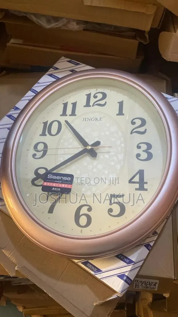 Home Clock · Photo 1