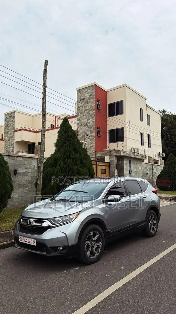 Honda CR-V EX AWD 2018 Silver · Photo 1