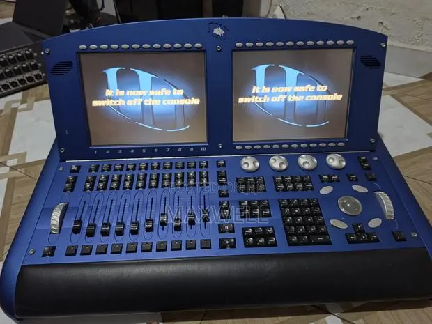 Wholehog 3 – Professional Lighting Console · Photo 1