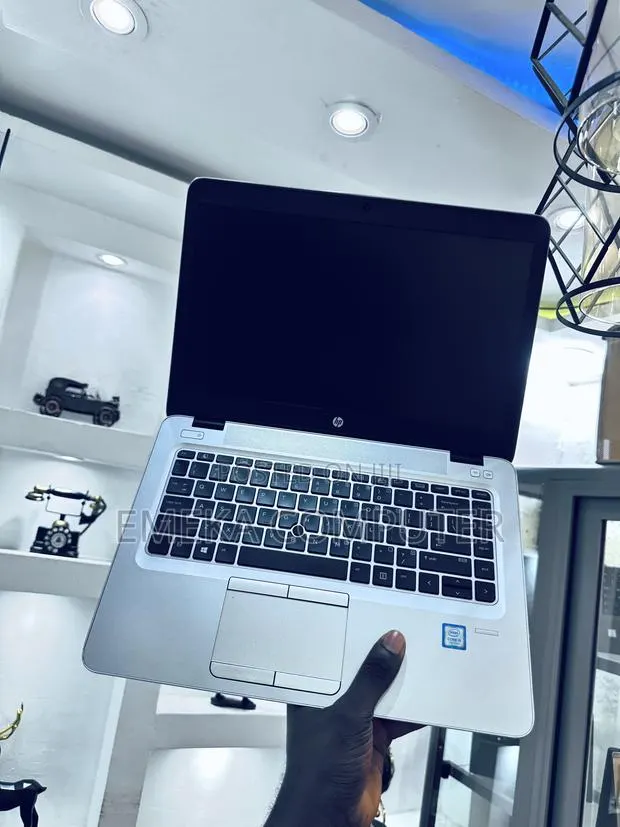 Laptop HP EliteBook 840 G4 8GB Intel Core i5 SSD 256GB · Photo 1