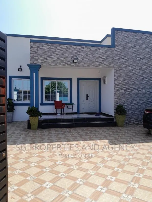 3bdrm House in Kfc, Spintex for rent · Photo 1