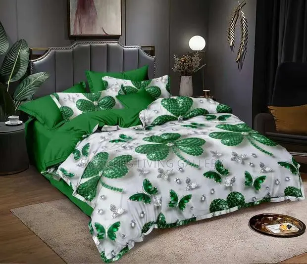 Beautiful King Size Duvet Set · Photo 1