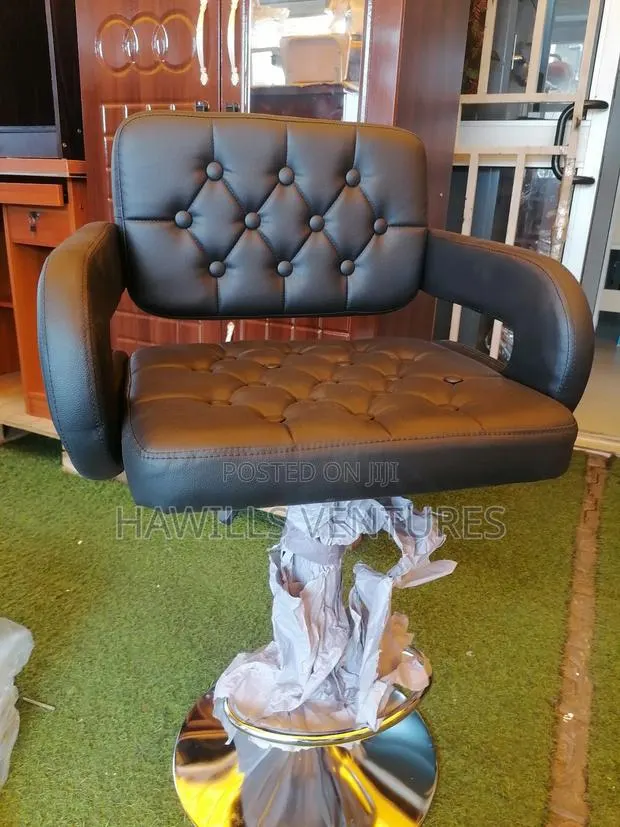 Bar Stool Chair · Photo 1