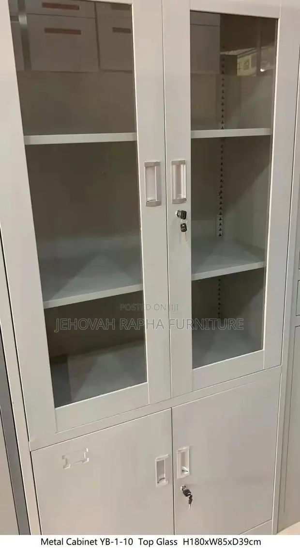 Credenza Office Cabinet · Photo 1
