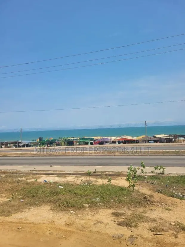 4 Plots For Sale At Sakumono · Photo 1