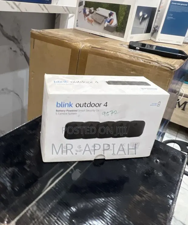 Choose Premium Blink Outdoor 4 Smart Security Camera(Black) · Photo 1
