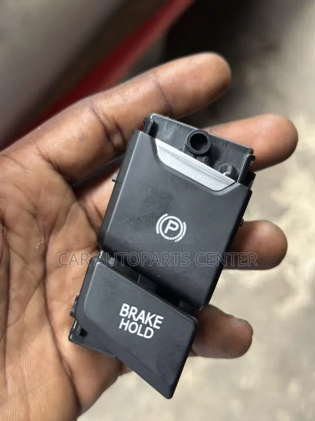 Honda CRV 2017-21 Electric Handbrake Switch · Photo 1