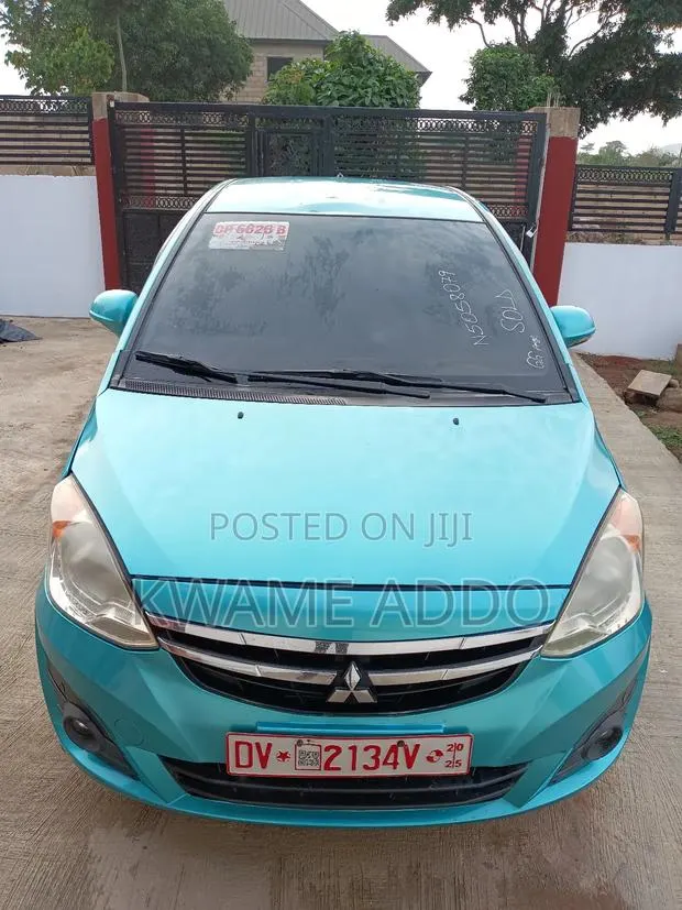 Mitsubishi Colt 2013 Blue · Photo 1