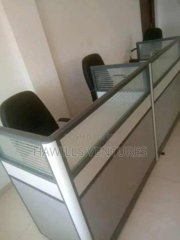 Office Straight 2 in 1 Workstation · Photo 1