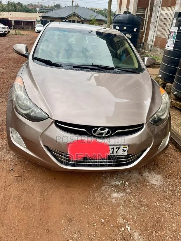 Hyundai Elantra Limited 2011 Gold · Photo 1