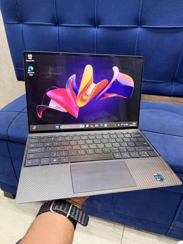 Laptop Dell XPS 13 9310 16GB Intel Core i7 SSD 512GB · Photo 1