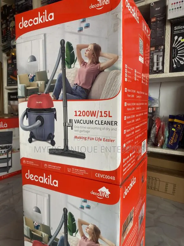 High Quality Vacuum Cleaner(1200w)-Making Fun Life Easier · Photo 1
