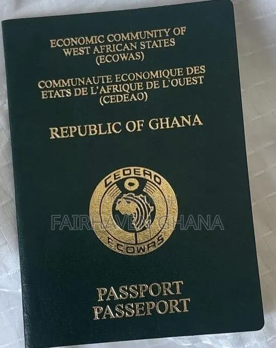 Ghana Ecowas Passport · Photo 1