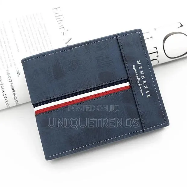 Bifold Wallets · Photo 1