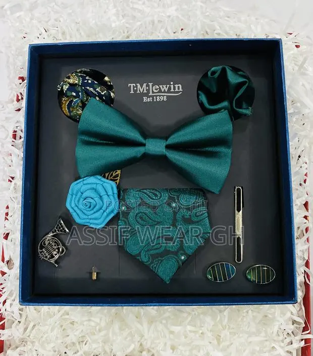 Executive Set of Bow Tie · Photo 1