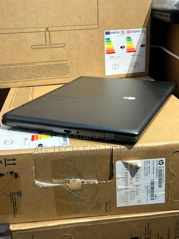 New Laptop Alienware M16 R2 16GB Intel Core Ultra 7 SSD 1T · Photo 1