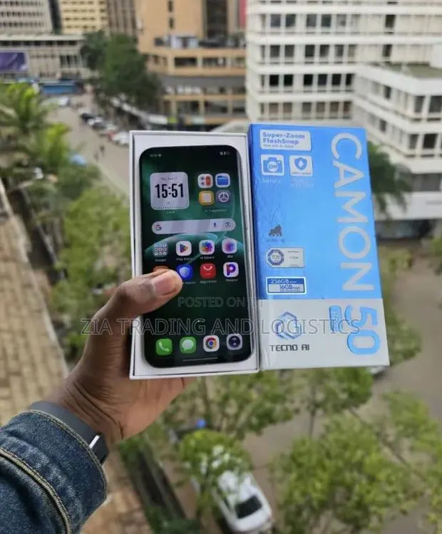 New Tecno Camon 50 Pro 256 GB Black · Photo 1