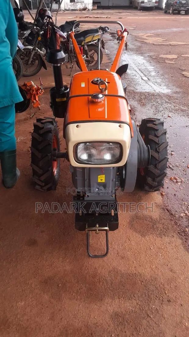 Power Tiller 18HP · Photo 1