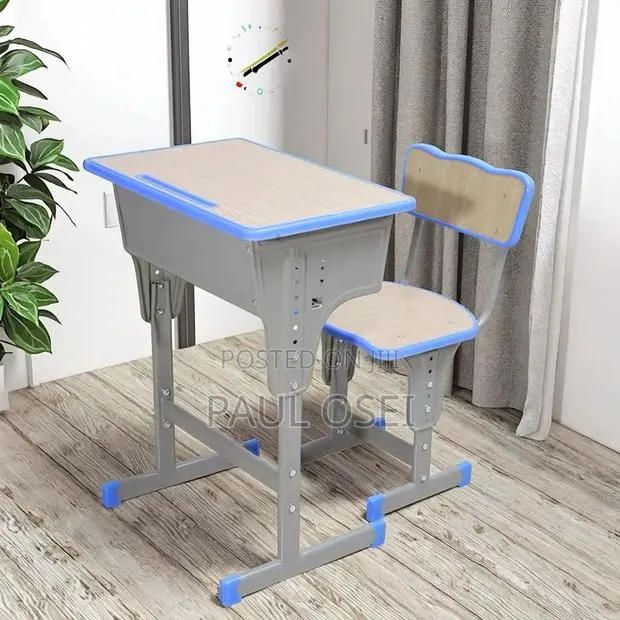 Student Desk · Photo 1