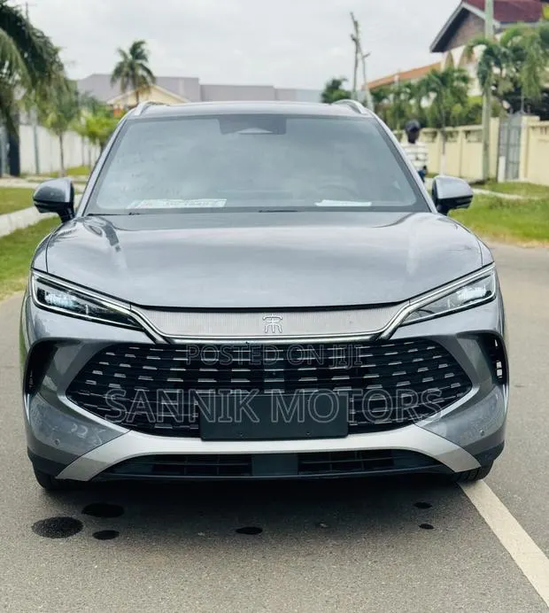 BYD Song Pro DM-i 2024 Gray · Photo 1