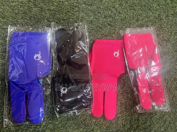 Snooker Hand Gloves · Photo 1