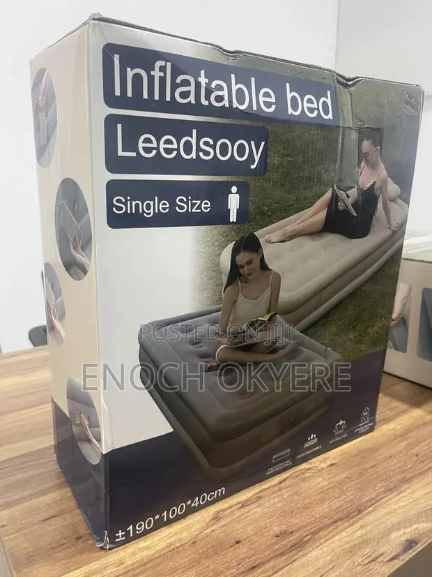 Single Size Inflatable Bed With In Built Pump · Photo 1