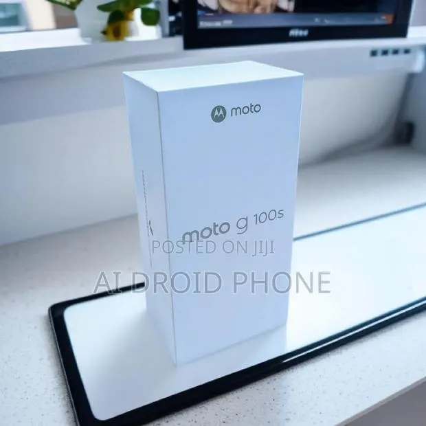 New Motorola Moto G100 256 GB Silver · Photo 1