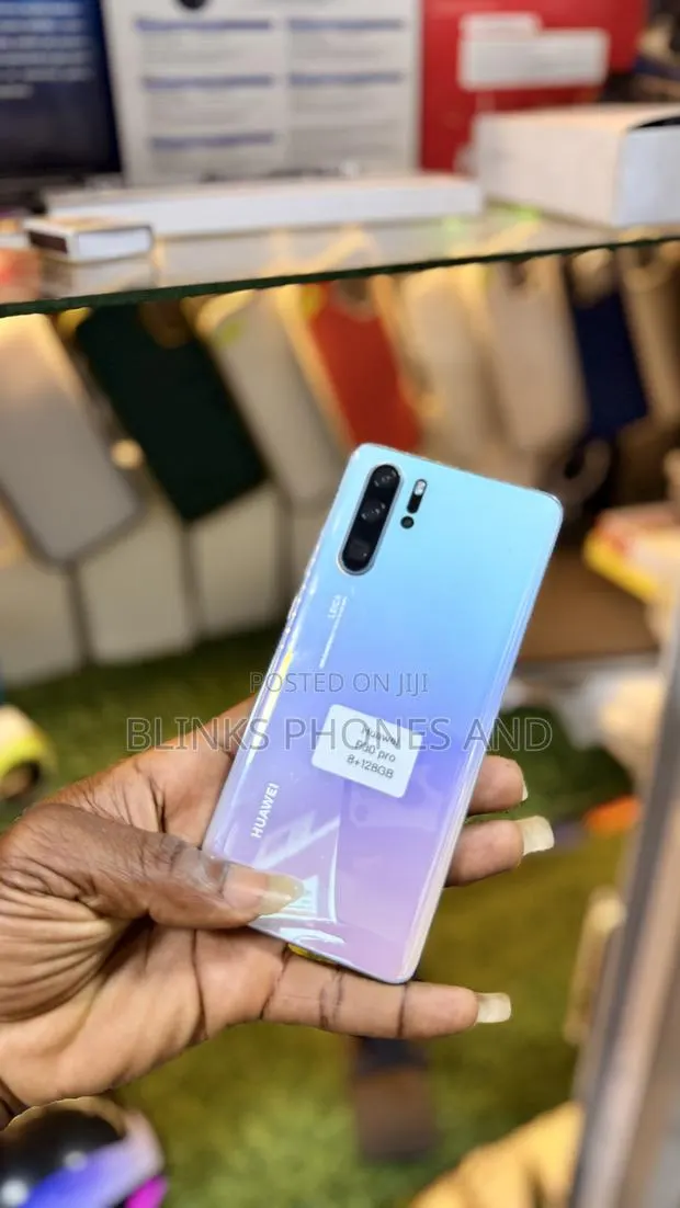 Huawei P30 Pro 128 GB Silver · Photo 1