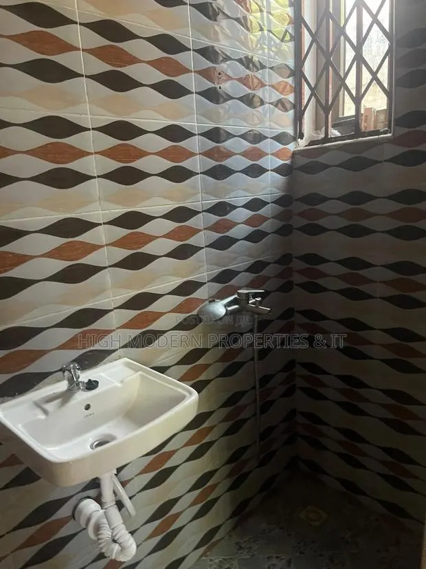 1bdrm House in Teshie Century, New Town for rent · Photo 1