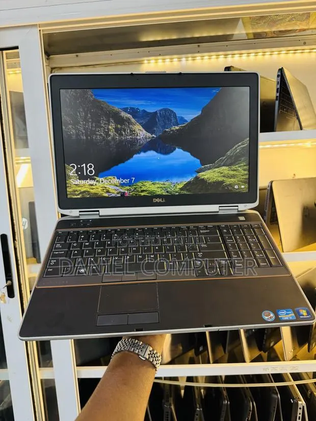 Laptop Dell Latitude E6520 8GB Intel Core i7 HDD 500GB