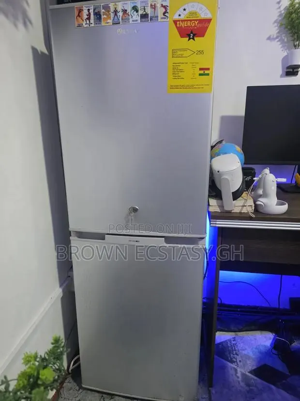 Original Eskay 131Liters Fridge · Photo 1