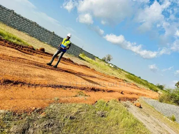 Serviced Afienya Lands on Sale · Photo 1