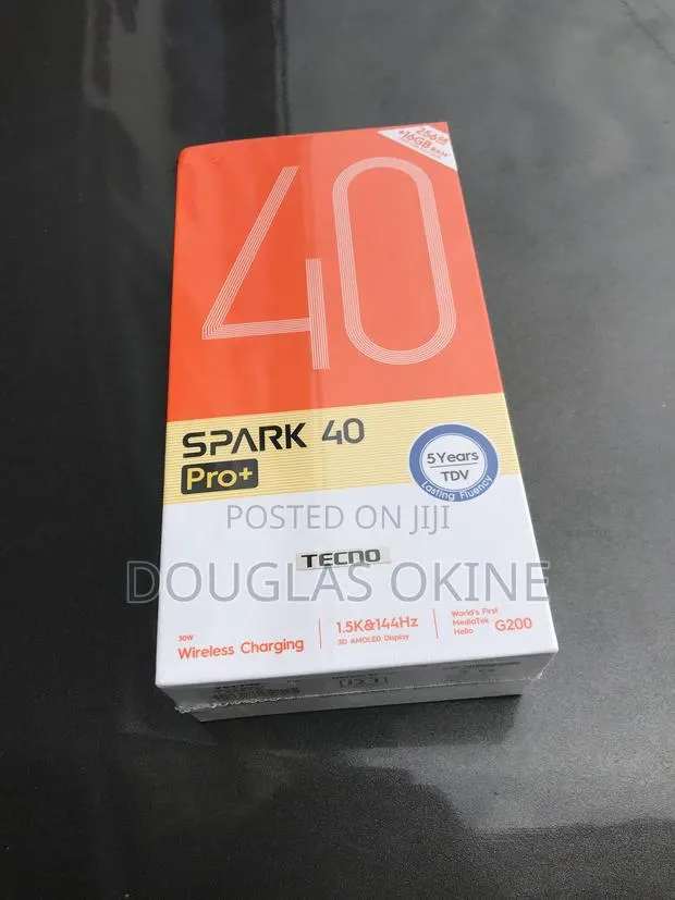 New Tecno Spark 40 Pro+ 256 GB Black · Photo 1